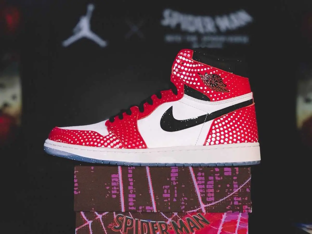 《蜘蛛人》Air Jordan 1 Retro High OG 