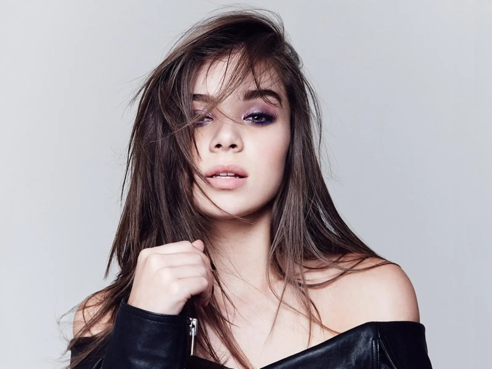 漫威超英女鷹眼、14 歲入圍奧斯卡⋯關於海莉史坦菲德 Hailee Steinfeld 的 8 件演員小事！