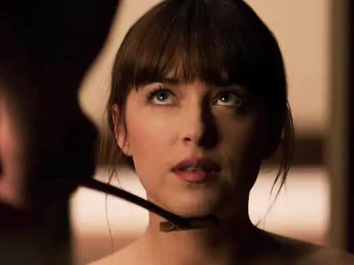達珂塔強生 Dakota Johnson 受訪表示：「不想在鏡頭前脫衣服」以後看不到豪放「格雷女」了！