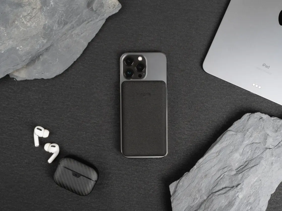 別讓充電線綁住你的人生！「mophie 5K 磁吸行動電源」從此能綁住你的只有月老的紅線！