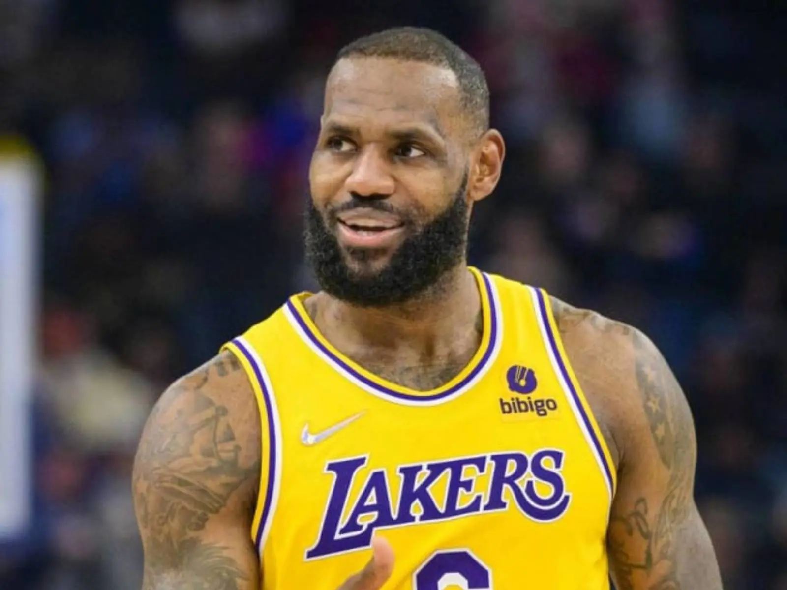 「詹皇」 LeBron James 海報再次重回克里夫蘭騎士，本人親回：「凡事都有可能」引遐想！