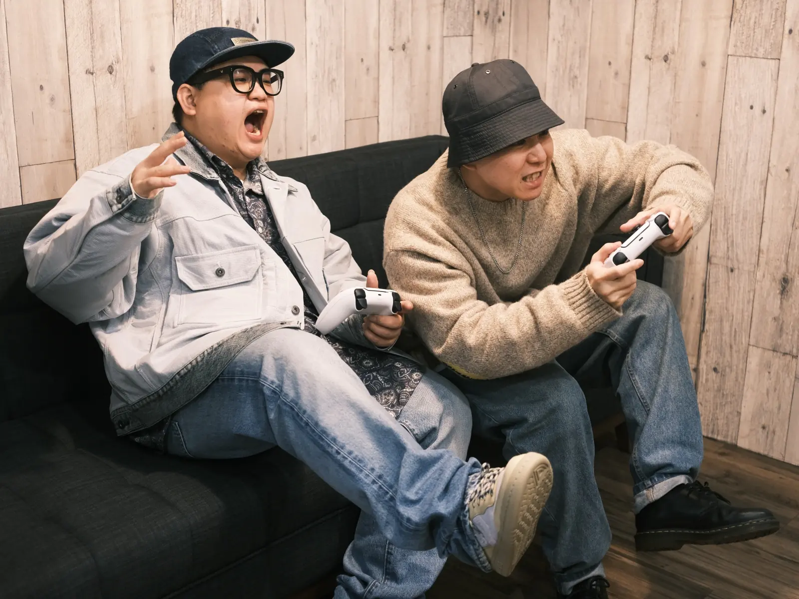 開工就在玩！JUKSY 試玩人氣遊戲《秘境探險》，E 神、萬老師玩到不想工作了啦！