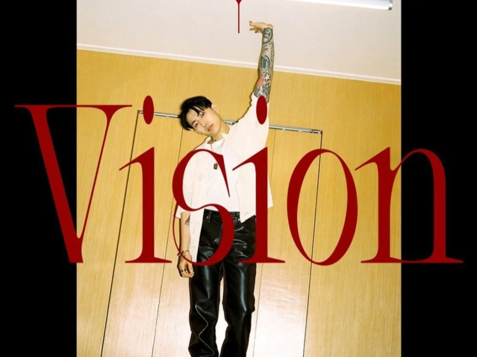 朴宰範宣布成立新公司「 MORE VISION 」，第一個合作計畫便是找來國民妹妹 IU 出新歌！