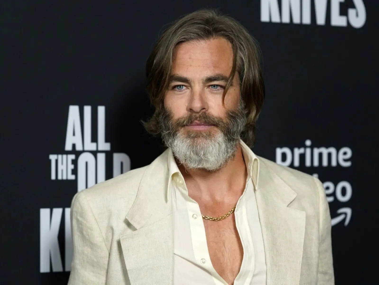 《神力女超人》克里斯潘恩 Chris Pine 白鬍造型出席首映！留鬍真正原因曝光！