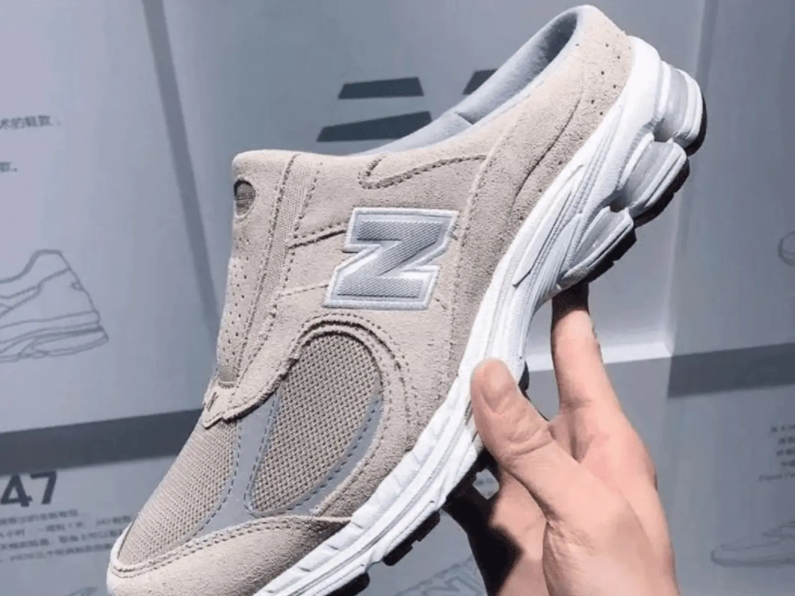 New Balance 推出 2002R 無鞋帶「懶人拖」，夏天就靠這雙走跳去！