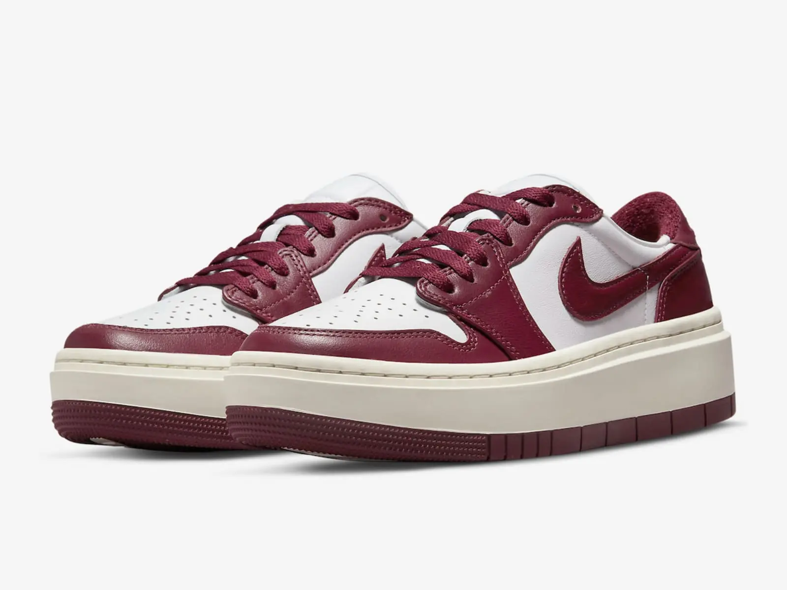女生限定 Air Jordan 1 Elevate Low 再推新色，復古滿點「Team Red」酒紅配色即將發售！