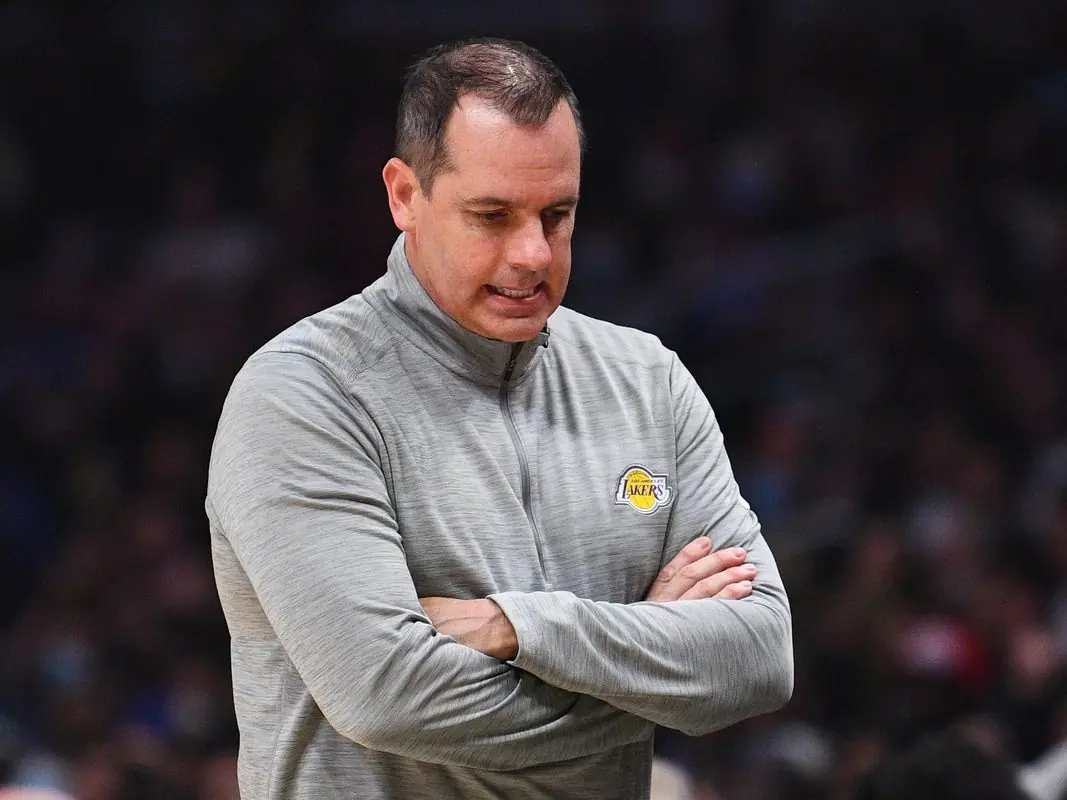 NBA／湖人總教練 Frank Vogel 驚傳被開除，球迷不捨聲援：「根本不是他的錯！」