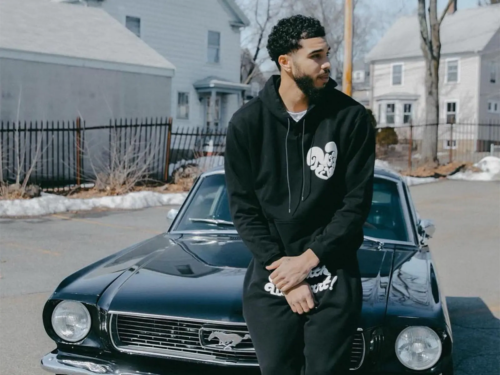 Jayson Tatum 曝光 Air Jordan 14 全新配色「Ford Mustang」！超高質感細節完美還原老野馬的復古魅力！