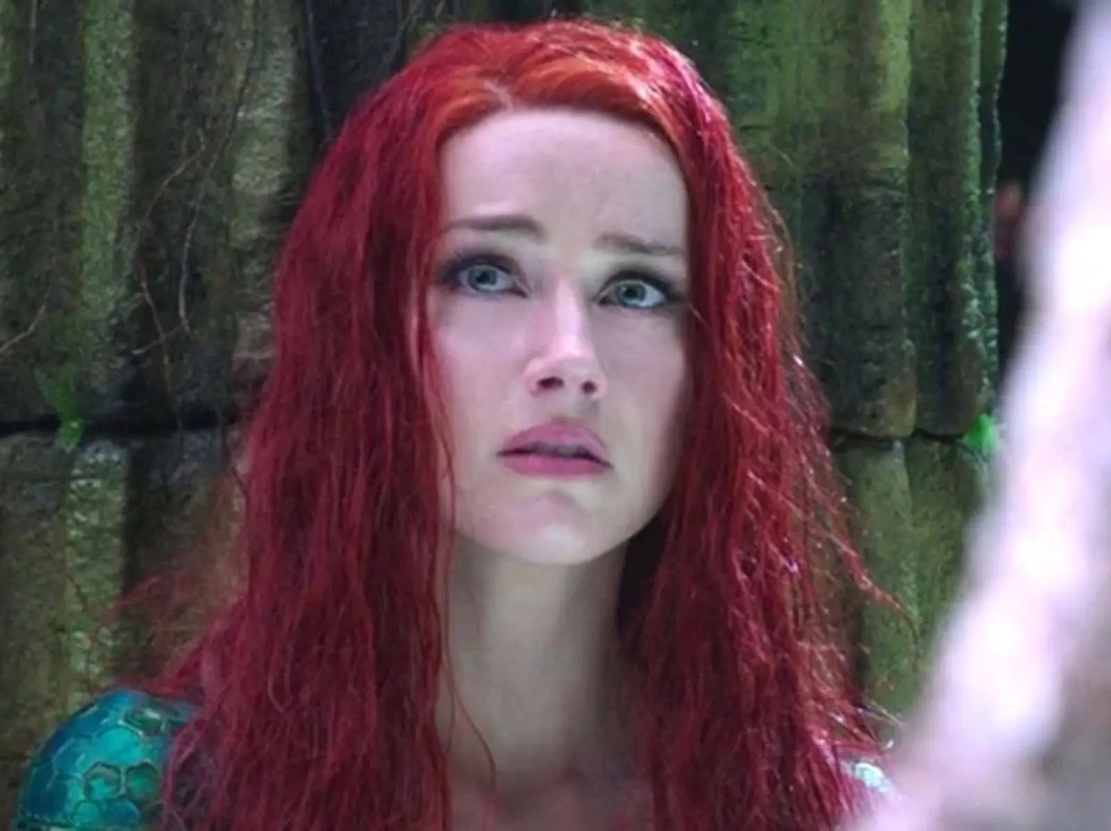 《水行俠》安柏赫德 Amber Heard 遭百萬連署除名，疑似由「她」遞補角色！