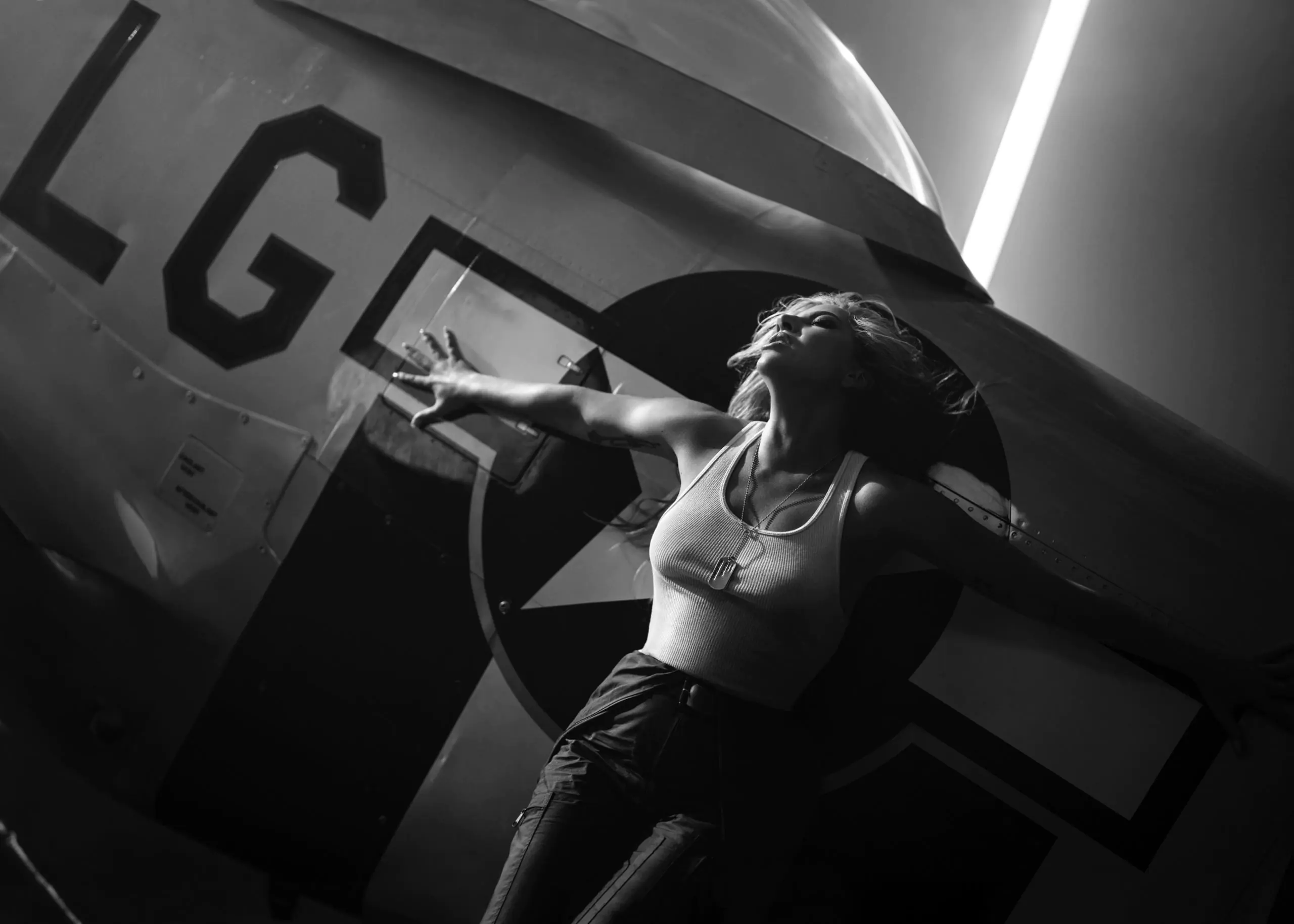 Lady Gaga 親自操刀《捍衛戰士：獨行俠》主題曲〈Hold My Hand〉，女神卡卡：「這是一封獻給世界的情書」