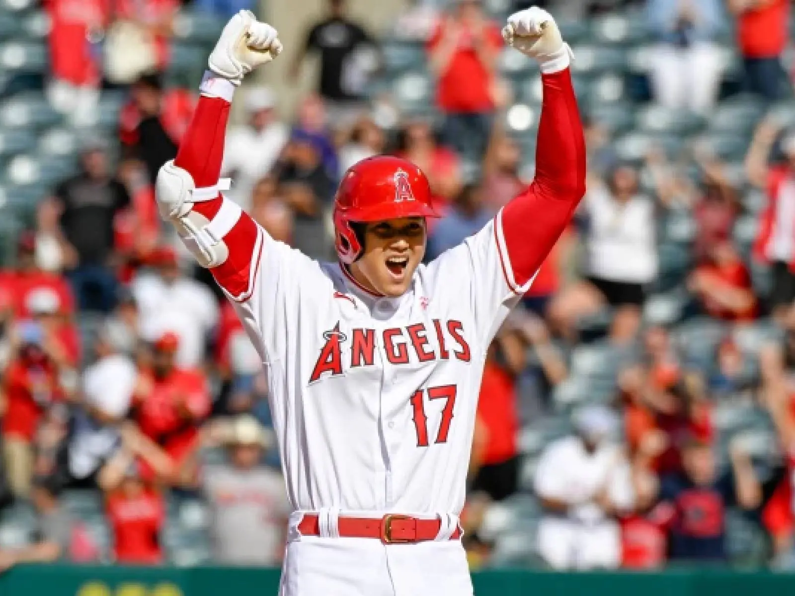 MLB／大谷翔平生涯首支「滿貫全壘打」，與神鱒 Mike Trout 單局 MVP 連線接力擊出全壘打！