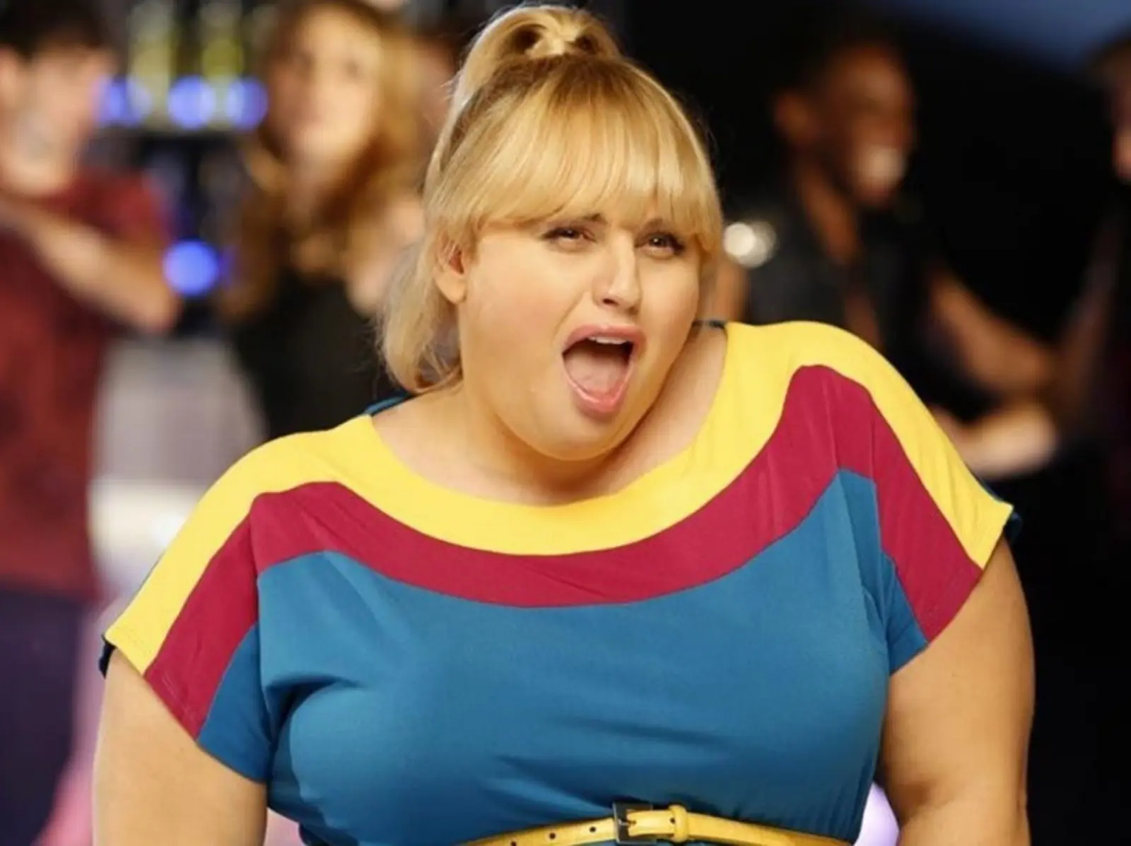《歌喉讚》瑞貝爾威爾森 Rebel Wilson 成功瘦身，甩 35 公斤後完美曲線引網驚呆！