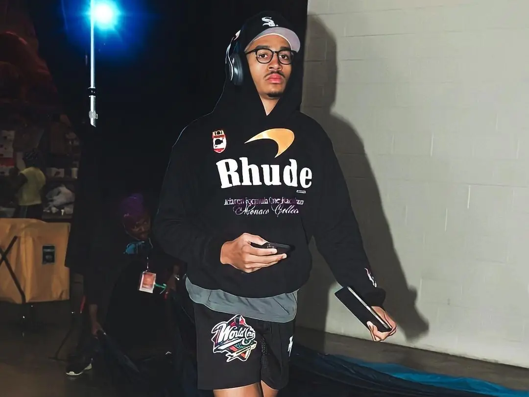 NBA 金州勇士 Jordan Poole 腳踩 Sacai、Travis Scott 各樣爆款球鞋，原來他是「浪花大鞋頭」！