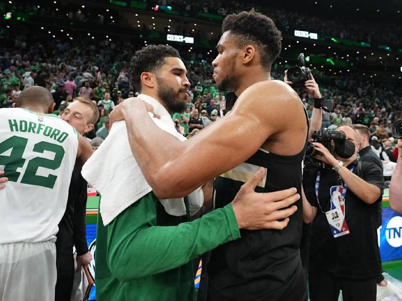 NBA／公鹿「字母哥」砍 25+20 輸塞爾提克後喊：「很受傷，但祝 Tatum 帶隊奪冠」