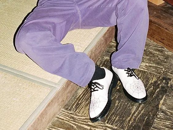 Supreme、Converse 等 2022 近期釋出「聯名流量」球鞋盤點，特色皮鞋、街頭潮鞋這裡都有！