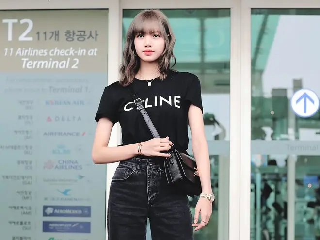Celine、Dior...推薦 10 款時髦到炸裂的「精品短 Tee」，買一件直接承包你整個夏天！