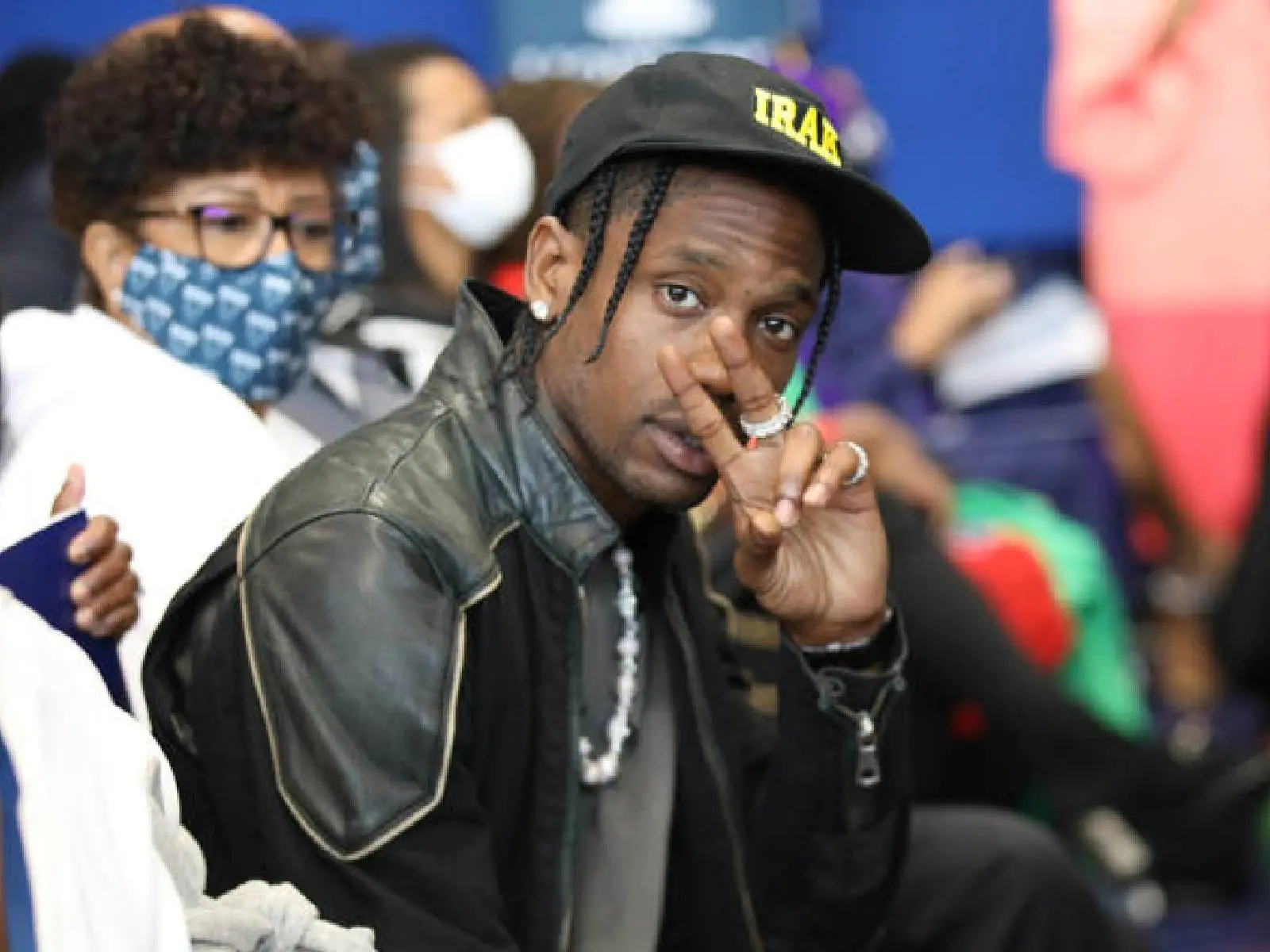 Travis Scott 供近 3000 萬台幣獎學金，助 100 名黑人大學生順利完成學業！