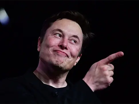 Elon Musk 在 Twitter 大方稱讚 2022 電玩神作《艾爾登法環》：「最完美的藝術作品！」