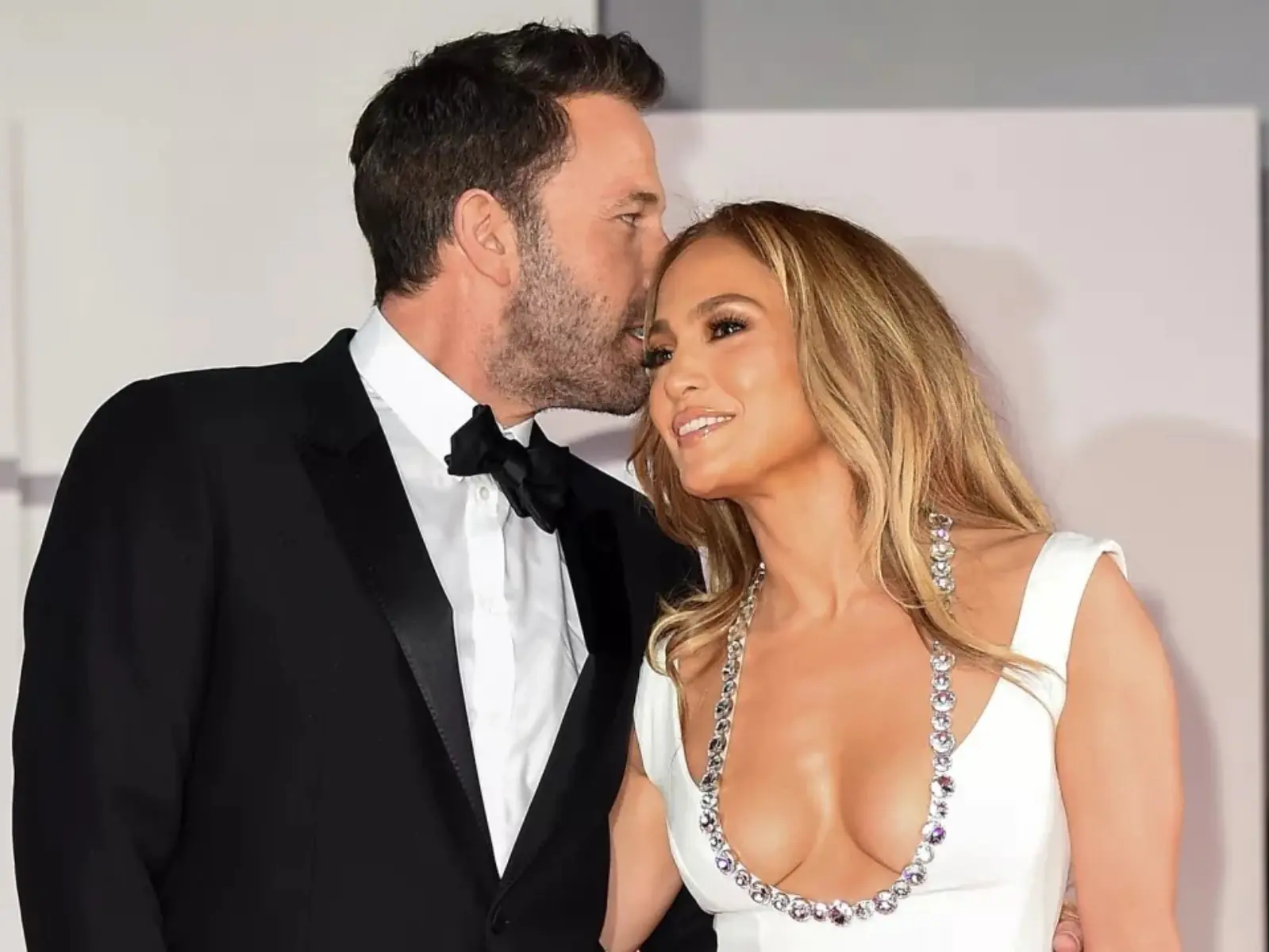 珍妮佛羅培茲 Jennifer Lopez 婚前協議竟爆出性條款，要求班艾佛列克必須「每週四次」！