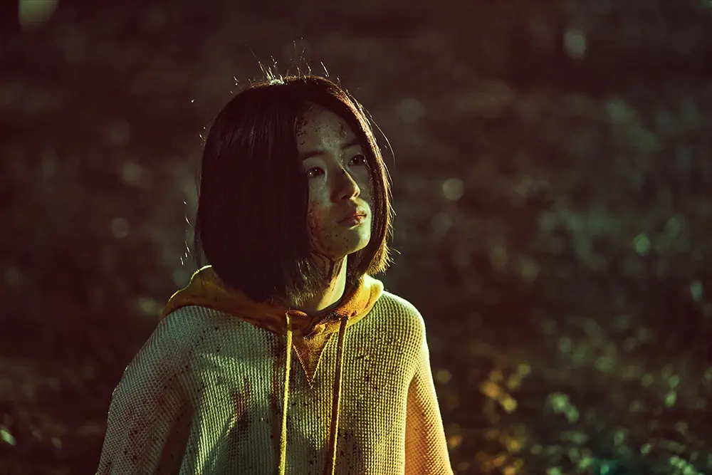 新魔女回歸、李鐘碩退伍首部作品！《魔女二部曲：另一個她》預告曝光，血腥打鬥更升級！