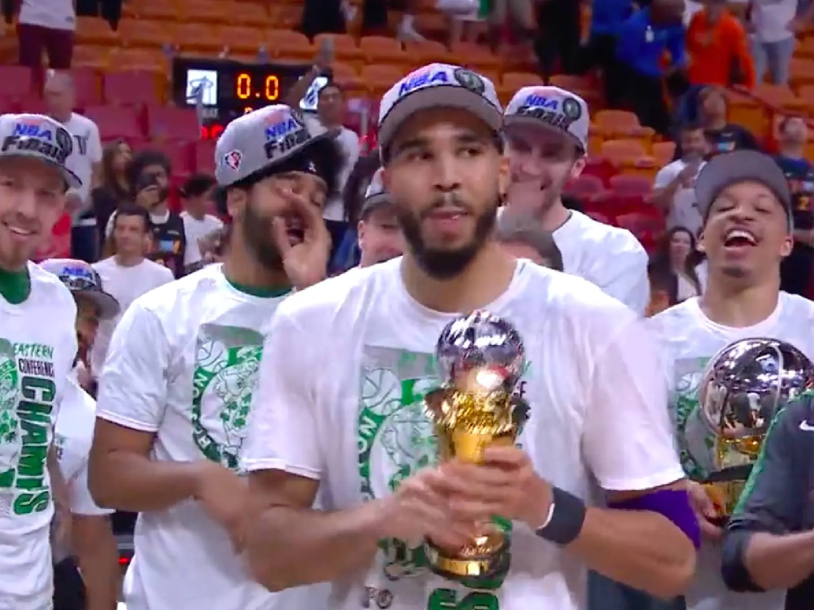 NBA／塞爾提克睽違 12 年後打進總冠軍賽，熱火 Butler 告訴 Jayson Tatum：「這是你的時刻」