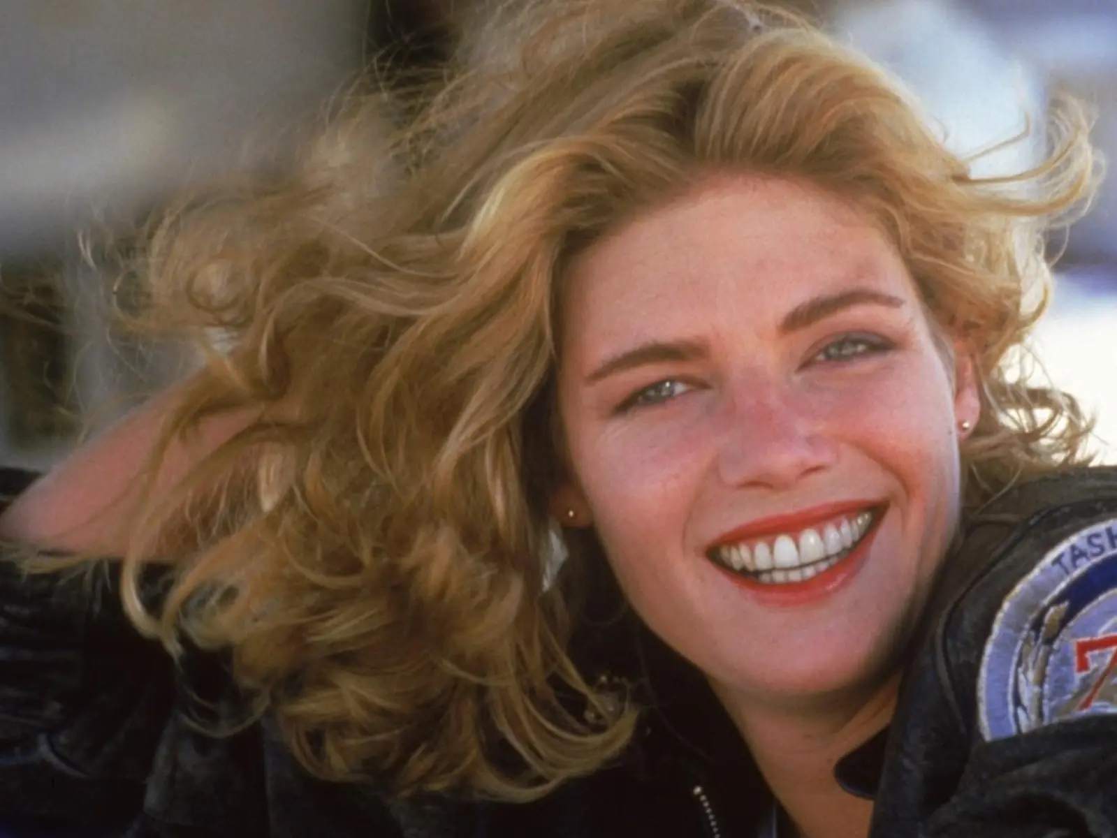 《捍衛戰士》初代女主角 Kelly McGillis 金句盤點：「老了胖了，但我符合現在的年齡！」