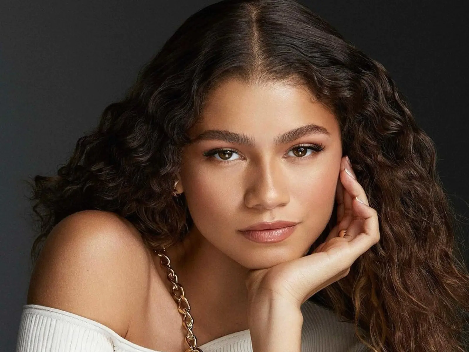 Zendaya 傳懷湯姆荷蘭的孩子、街邊毆打...本人怒回：「這就是我不上推特的原因！」
