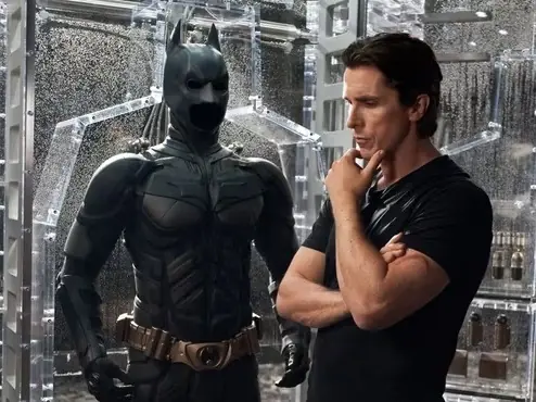 克里斯汀貝爾 Christian Bale 表態願意再次穿上《蝙蝠俠》戰袍，前提是要「諾蘭 」加入！