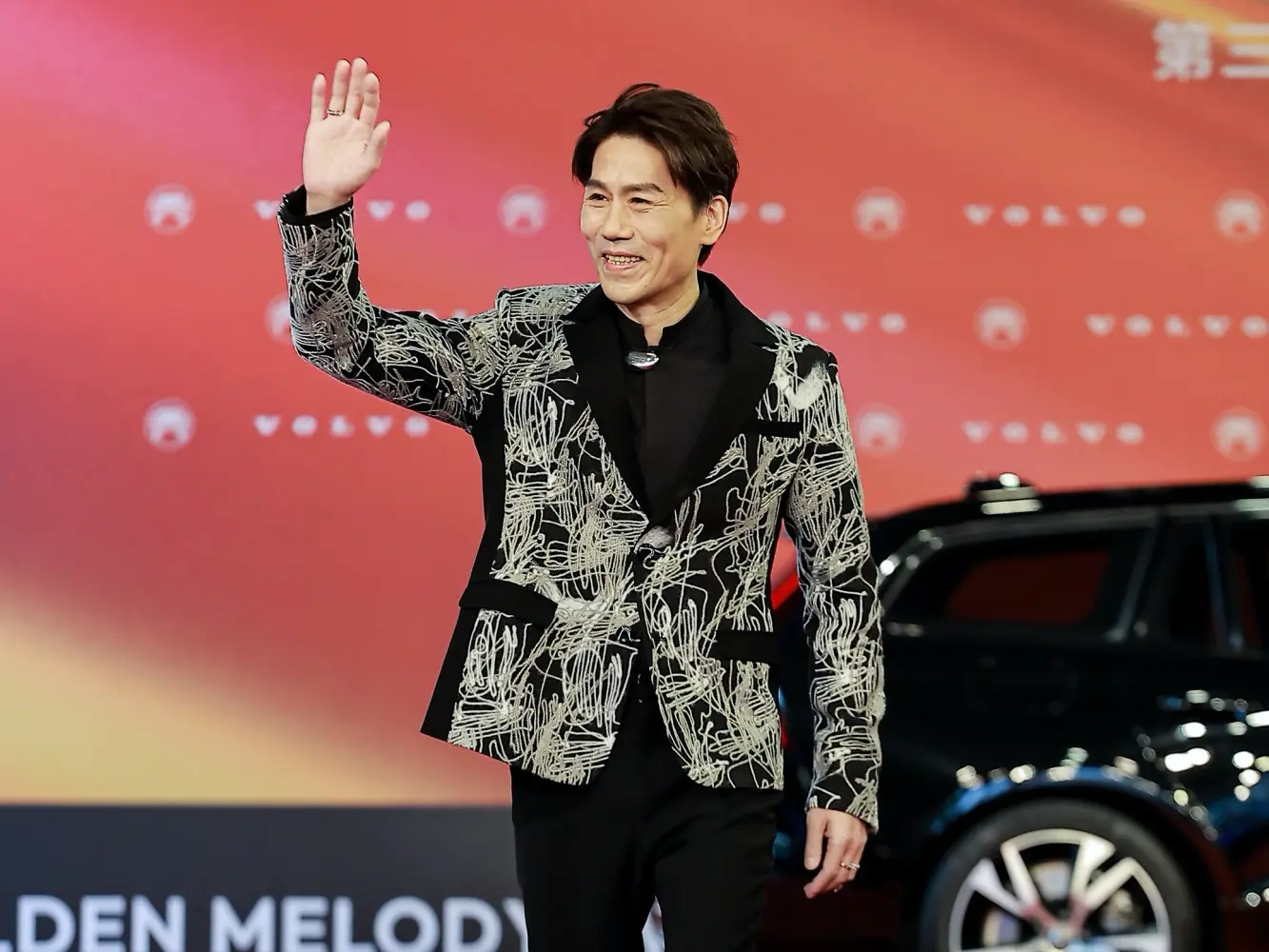 金曲 33／紅毯最帥男星集結！持修、蛋堡、羅時豐等 10 位，誰是你心目中的第一帥？