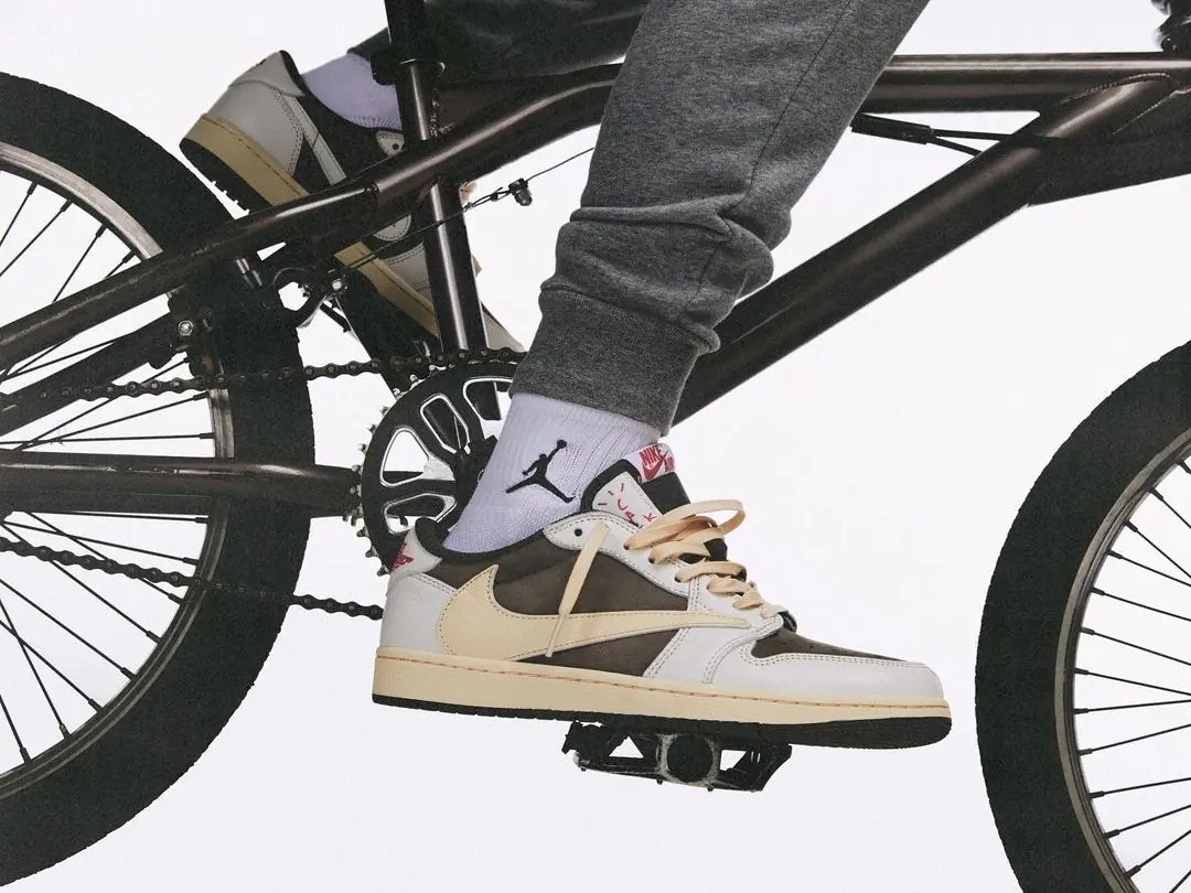 Travis Scott x Air Jordan 1 Low 聯名鞋款台灣開賣日期確認！準備好「勾子一反，傾家蕩產」了嗎？