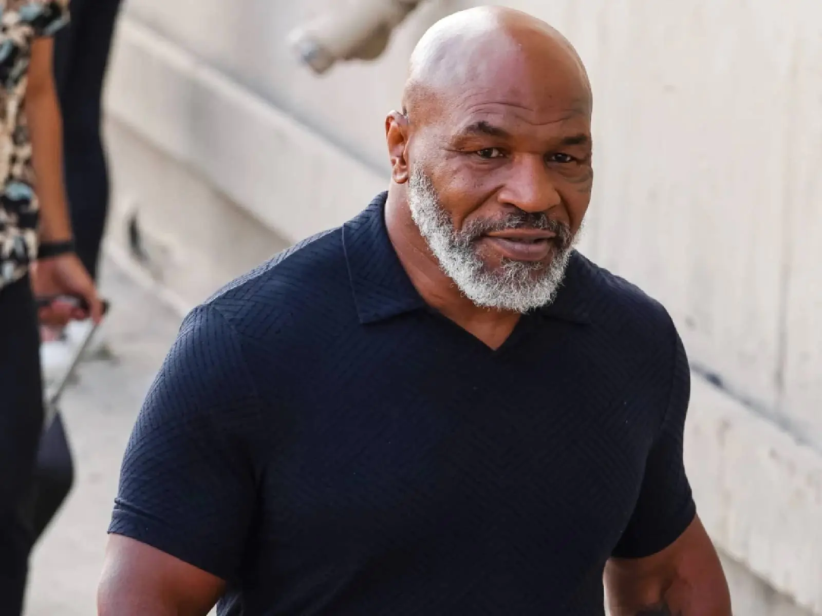 「拳王泰森」Mike Tyson 認自己正接近死亡，說出人生醒悟：「錢對我來說他 X 沒有意義！」