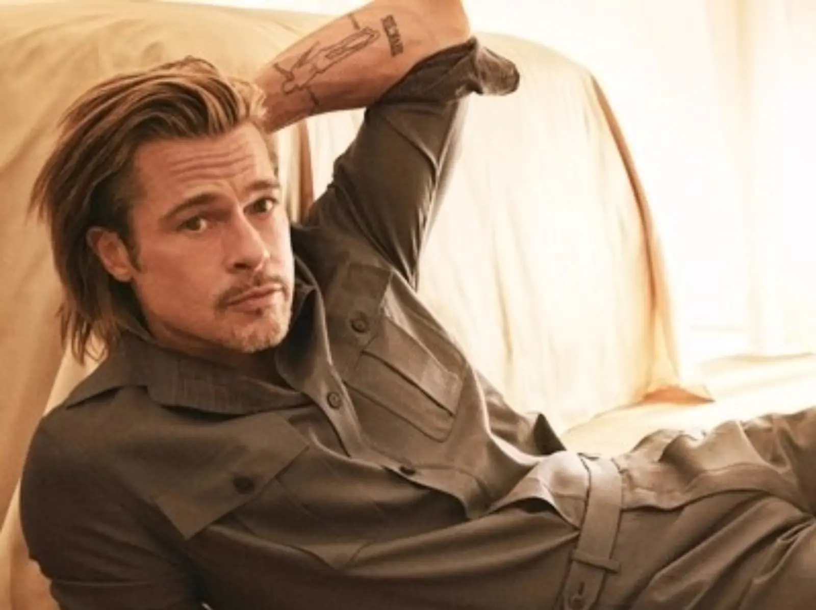 布萊德彼特 Brad Pitt 爆出熱戀約會中，與新對象關係非常浪漫！