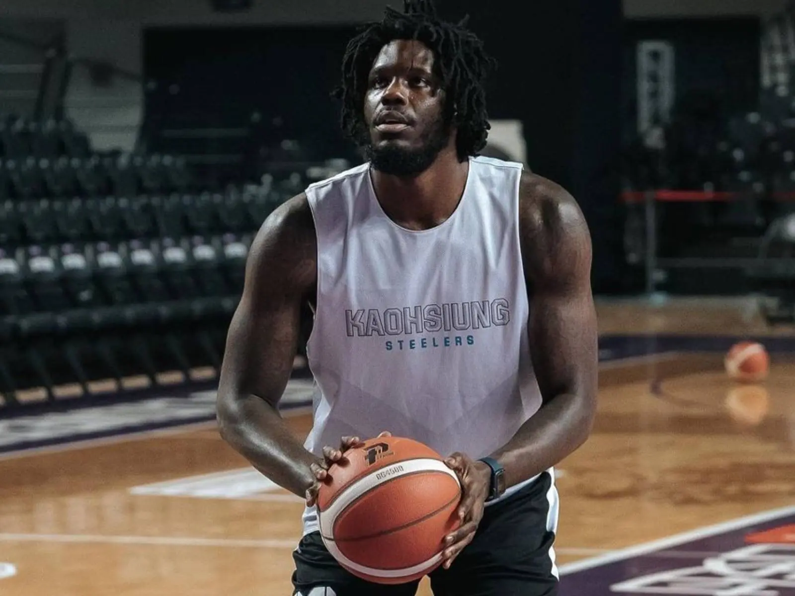 PLG／Anthony Bennett 傳聞不回 P.League+ 鋼鐵人，可能「加盟攻城獅」與辛巴合體引熱議！