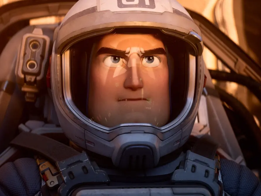 那個拉風的男人來了！巴斯光年強勢登陸 Disney+ 讓你在家也能一起「飛向宇宙 浩瀚無垠」！