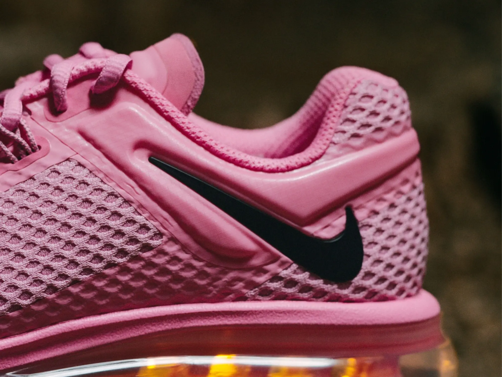 Stussy x Nike Air Max 2013 聯名潮鞋台灣販售資訊公開，加碼眾多合作服飾完整揭露！
