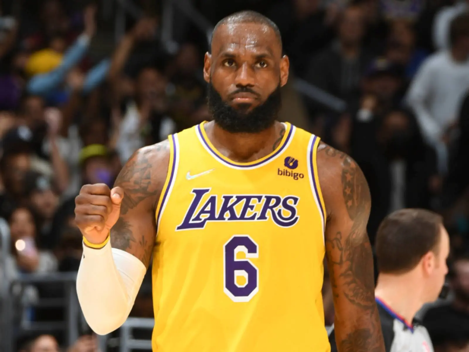 NBA／傳湖人可向「詹皇」LeBron James 提供兩年 9800 萬：續約將破除為兒子轉隊傳言！