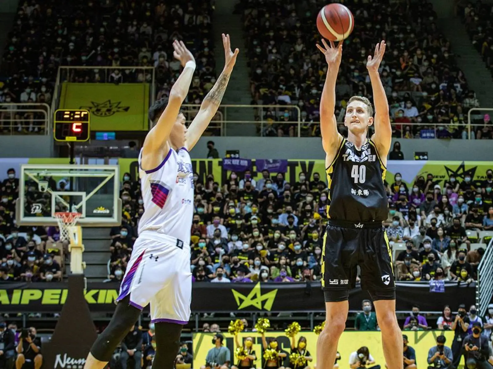 PLG／P.League+ 新北國王洋將 Thomas Welsh 將加入「日本B 聯賽 2 級球隊」引球迷不捨！