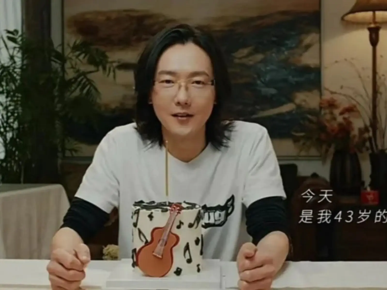 黃義達 43 歲驚喜回歸，拍影片曝消失原因引網淚喊：「這就是我的青春啊！」