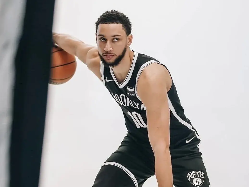 NBA／Ben Simmons 被故意勿叫為 Westbrook，還被球迷嘲諷「不會投籃」！