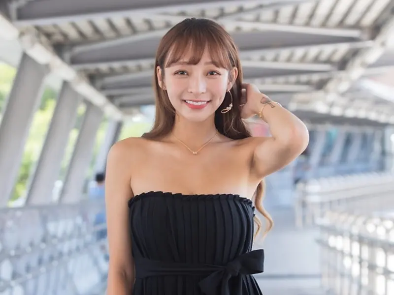 林襄《與你襄遇》寫真簽書會再換戰服！絕美氣質有夠襄！