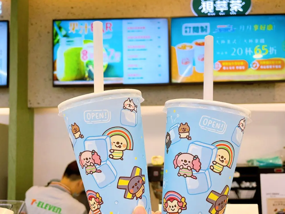 7-11 全新限定「果汁 BAR」開賣現打果汁，木瓜牛奶、綠拿鐵推出第二杯 7 折優惠！
