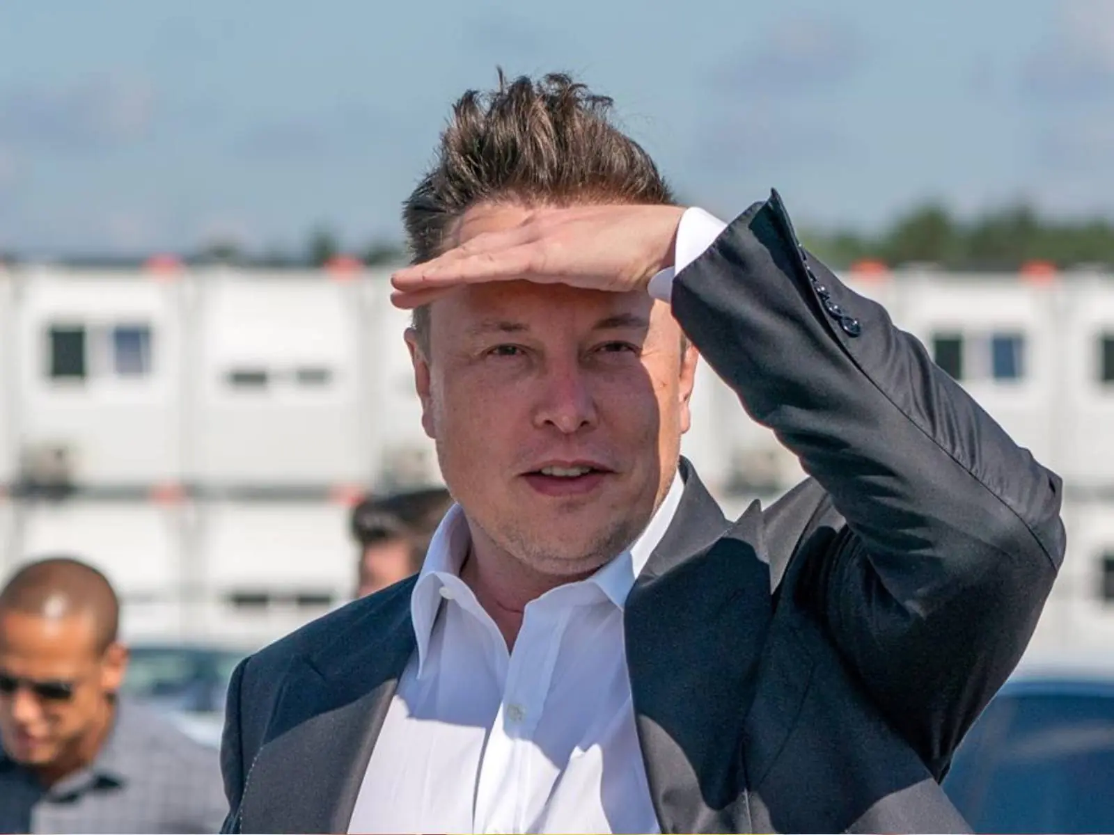 馬斯克預告燃油車會跟蒸汽機一樣被淘汰，直言不久將結束時代！