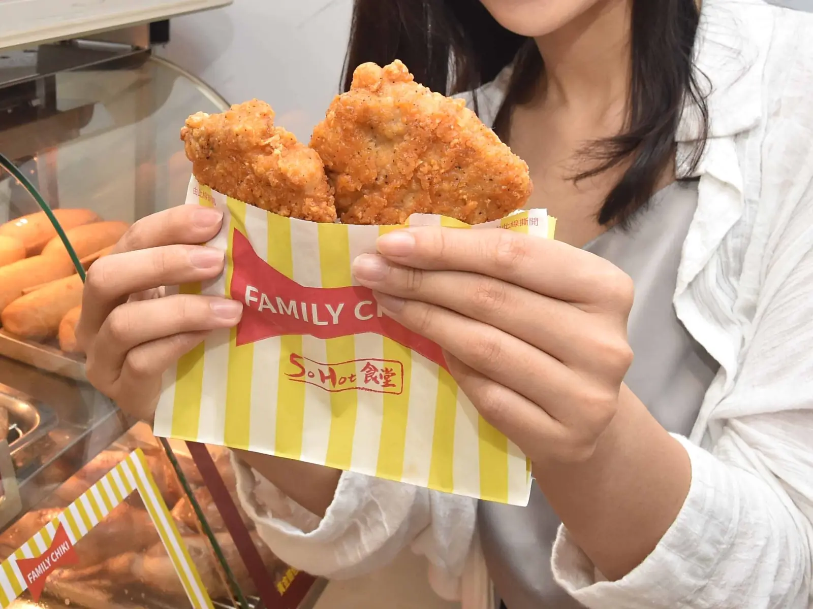 日本全家必吃「炸雞排」台灣開賣！還有鼎王麻辣肉包、鼎王麻辣腸、現烤葡式蛋塔等 40 款熟食！
