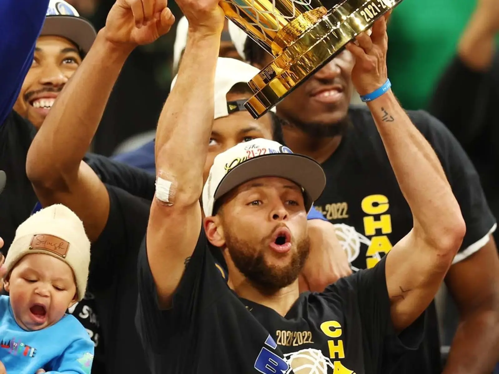 外網預測 2022–23 NBA「勇士衛冕總冠軍」，殘酷實力榜湖人只排 18 名！
