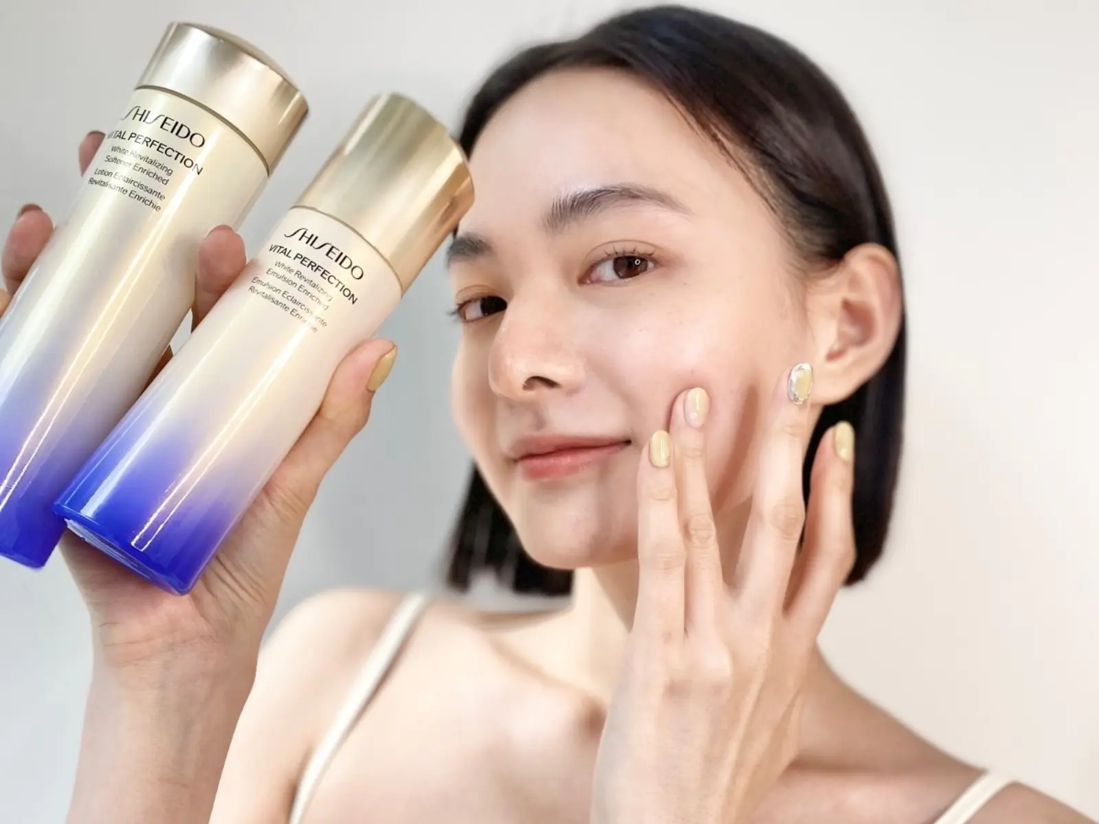 【美妝小燒貨】2023 抗老保養品 10 款推薦：蘭蔻一瓶抵四瓶、Dior 迪奧直攻 6 重功效！