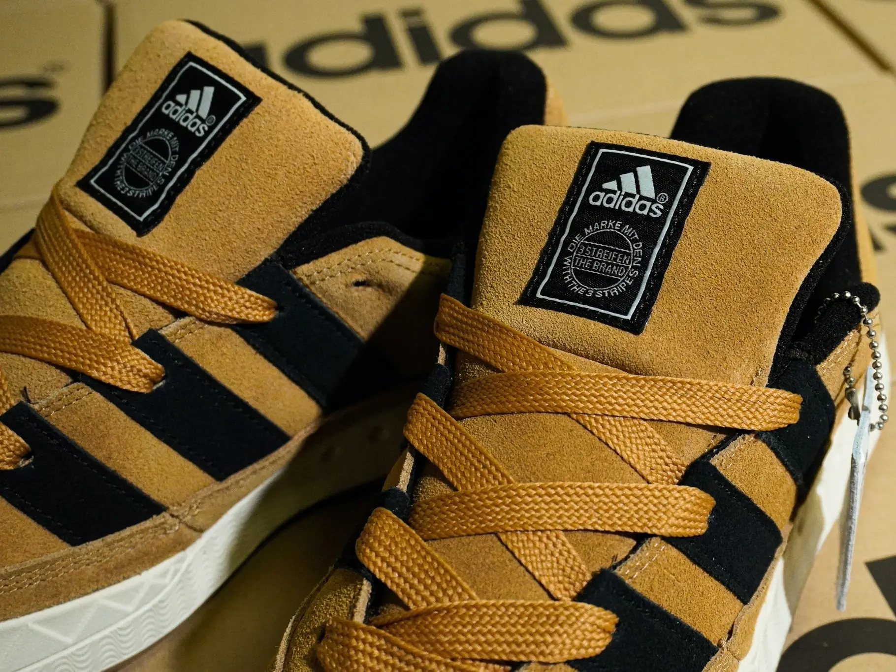 Nike、adidas Originals 等三款「台灣發售」強檔聯名鞋，潛力爆款還不買？
