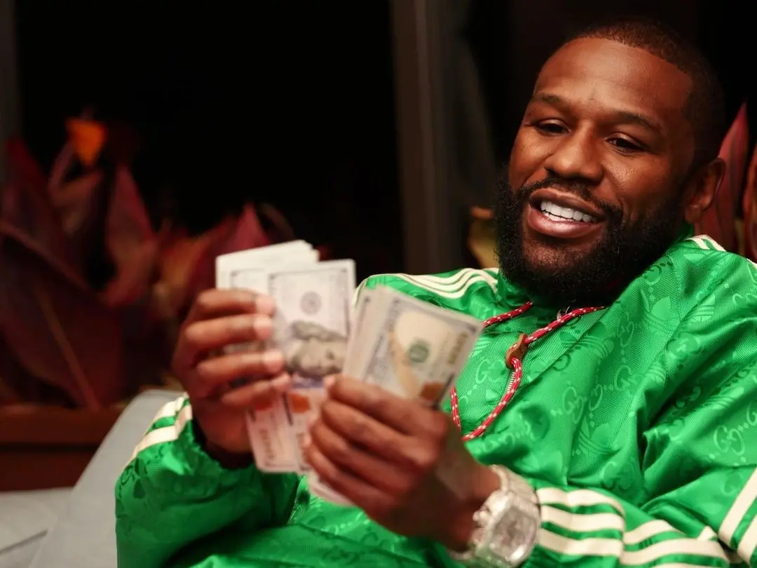 拳王佛洛伊德梅威瑟 Floyd Mayweather「炫富穿搭」大解析，土豪帥度各位給過嗎？