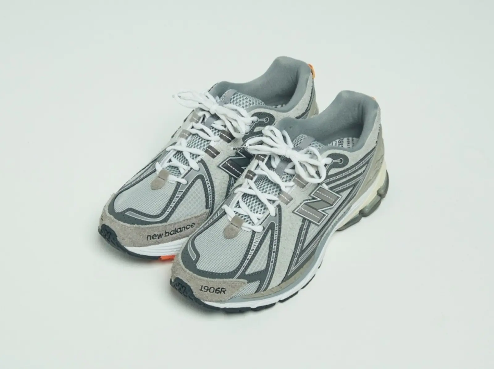 NEW BALANCE x N.HOOLYWOOD x INVINCIBLE 再推三方聯名鞋款 1906R，台灣發售資訊一次整理！