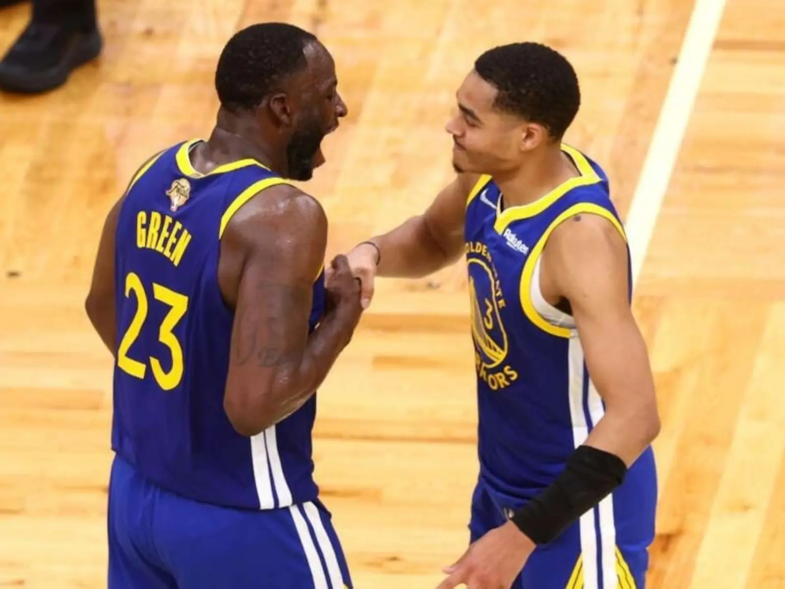 NBA／金州勇士內鬨！追夢綠出拳痛扁小老弟 Poole，原因疑似「看不慣對方即將簽大約甩態」