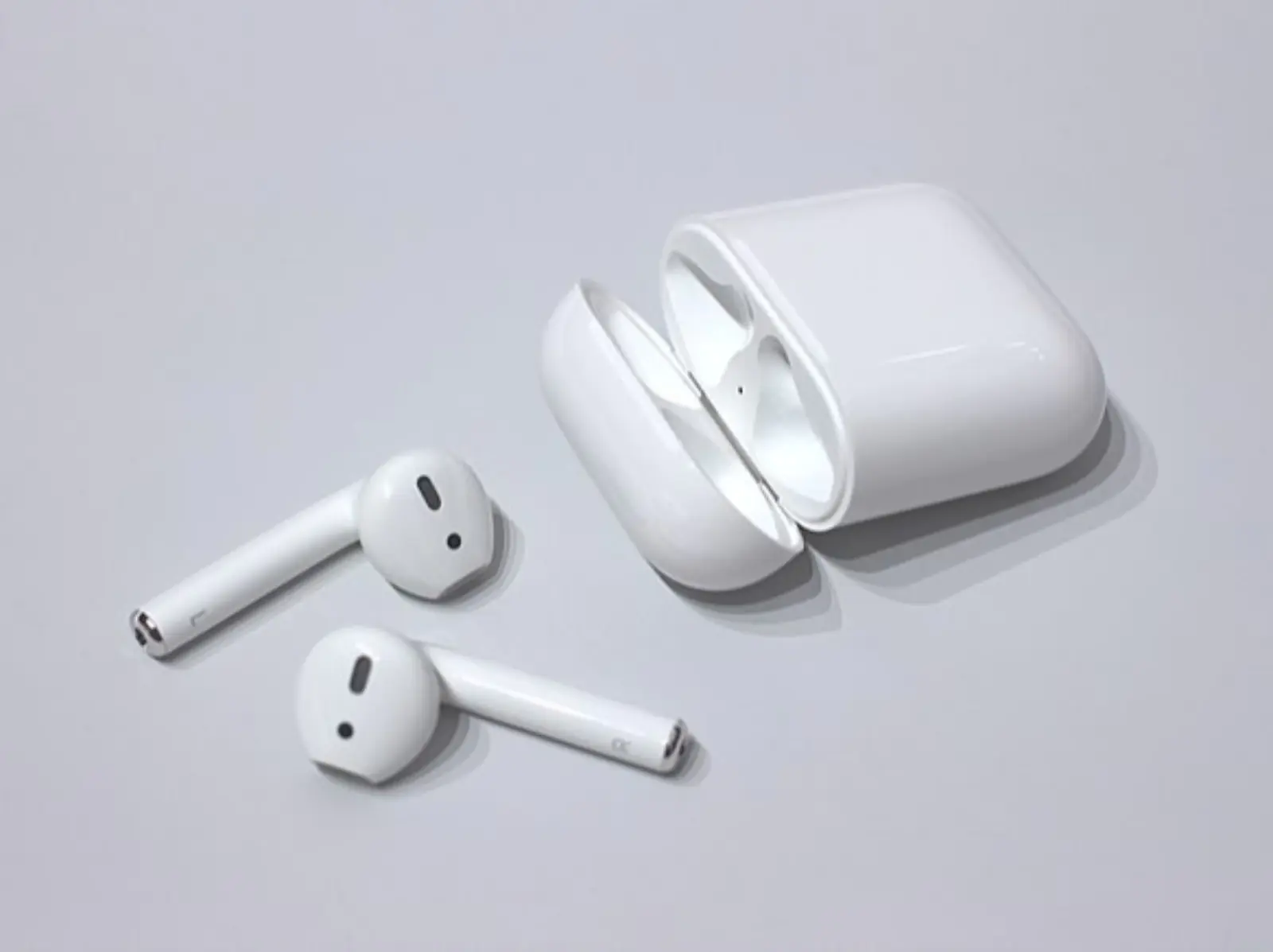 據傳 Apple 將在 2024 年底前改用 USB-C 規格，包含 iPhone 15 、AirPods 與 Mac 配件系列！
